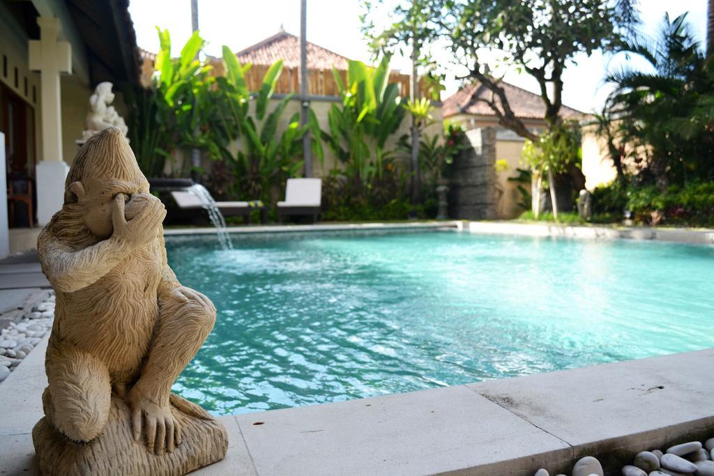 D'Alang Alang Villas Seminyak Exterior foto